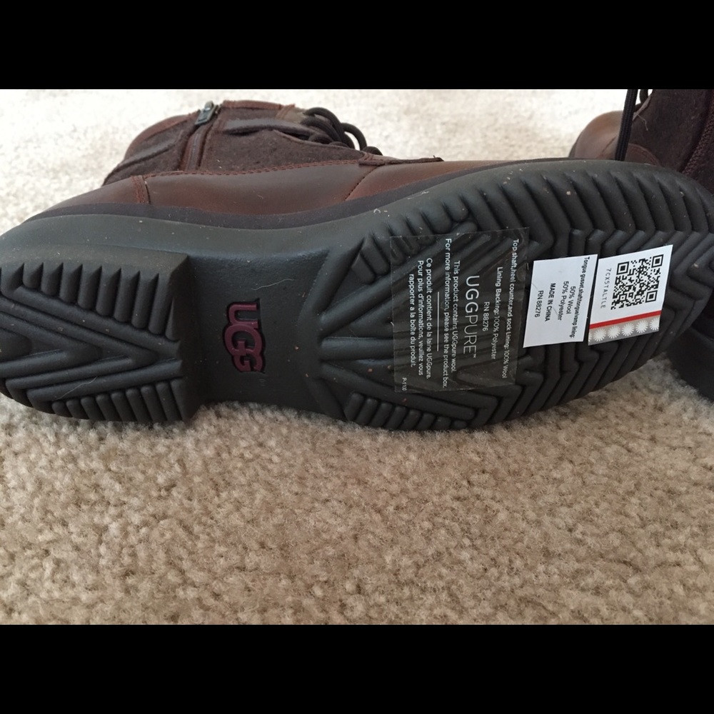 UGG Kesey waterproof boots - Picture 5 of 8